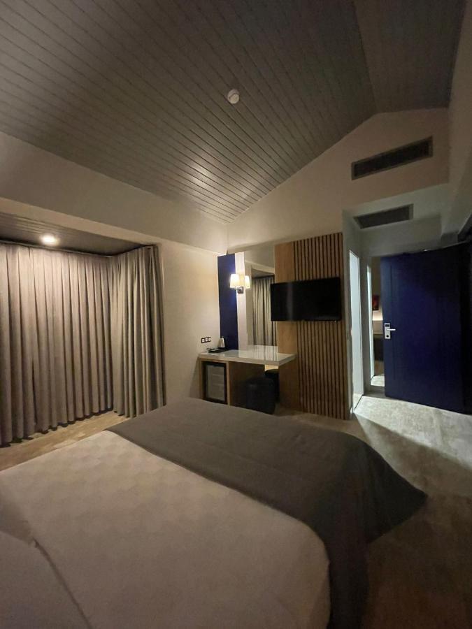 Ariel Hotel אלאקאטי מראה חיצוני תמונה
